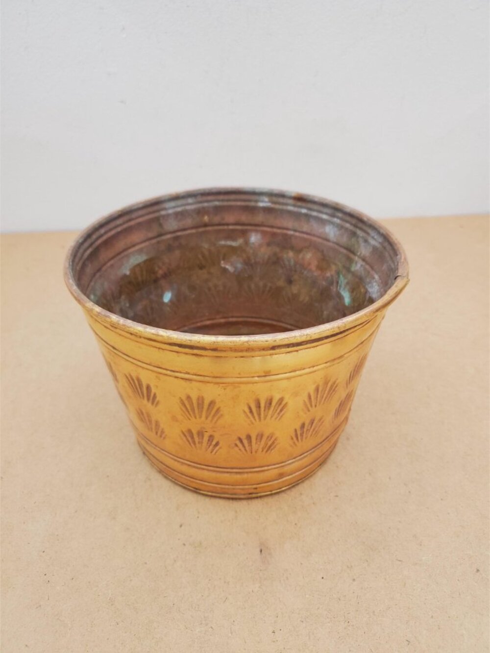 Vintage 1980s brass Planter, Plant Holder, Succulent Pot, brass Plant Pot, brass - Picture 3 of 8